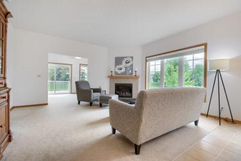 17688 Glasgow Way Lakeville MN 55044