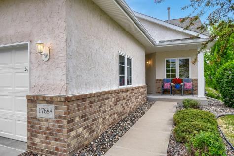 17688 Glasgow Way Lakeville MN 55044