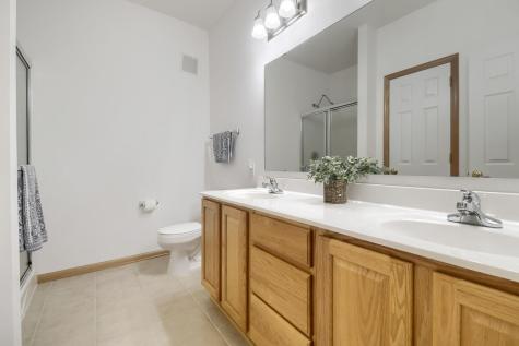 17688 Glasgow Way Lakeville MN 55044