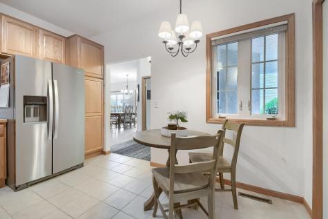 17688 Glasgow Way Lakeville MN 55044