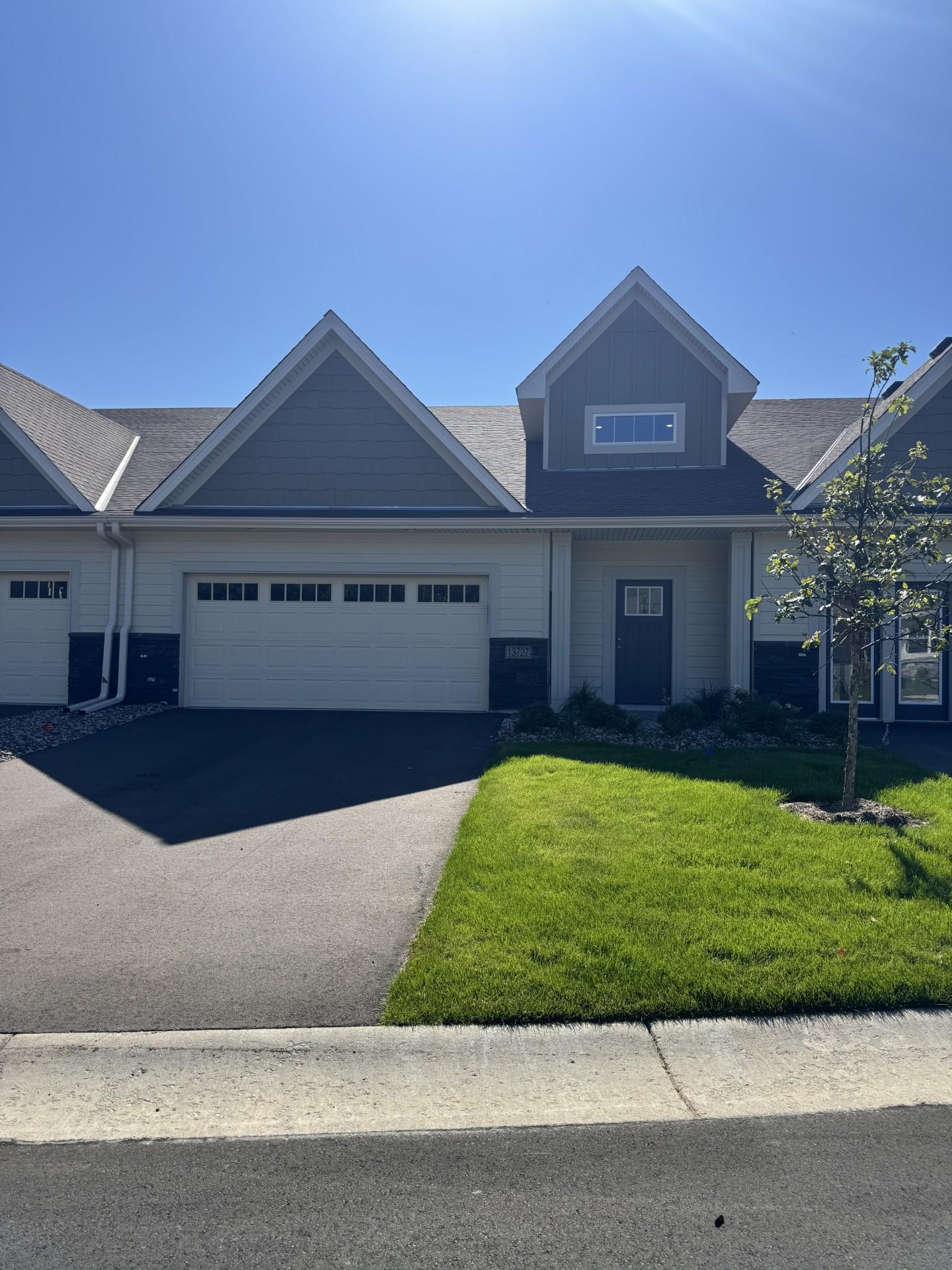 13727 Hollybrook Circle Apple Valley MN 55124