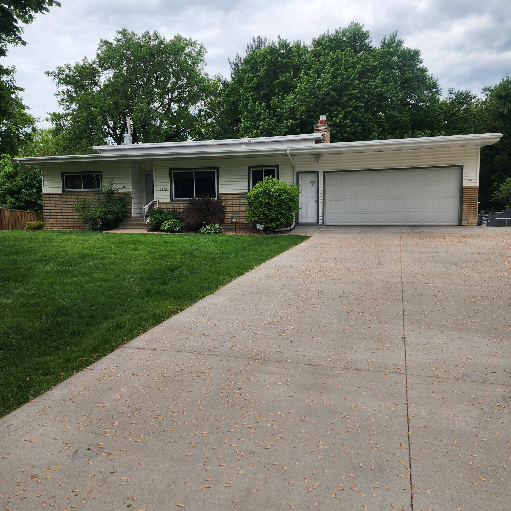 3019 Wheeler Street N Roseville MN 55113