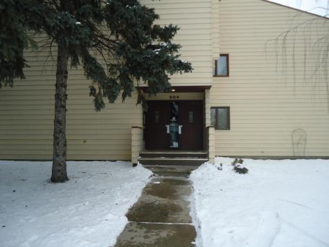 804 S 10 Street S Fargo ND 58103