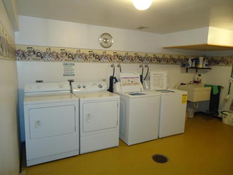 804 S 10 Street S Fargo ND 58103