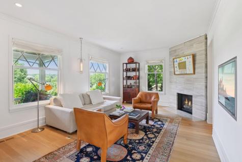 2225 E Lake Of The Isles Parkway Minneapolis MN 55405