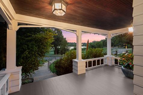 2225 E Lake Of The Isles Parkway Minneapolis MN 55405