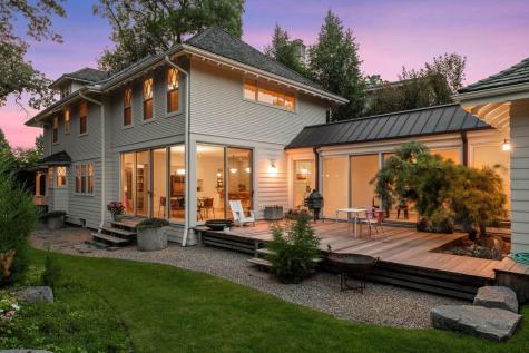 2225 E Lake Of The Isles Parkway Minneapolis MN 55405