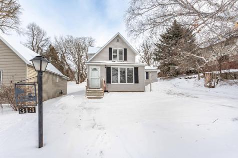 313 3rd Street SE Pelican Rapids MN 56572
