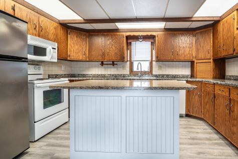 313 3rd Street SE Pelican Rapids MN 56572