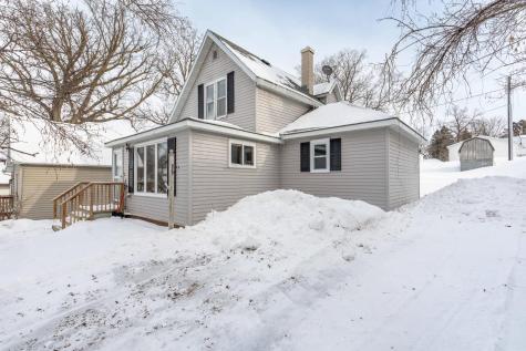 313 3rd Street SE Pelican Rapids MN 56572