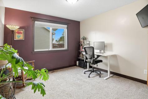 9112 Hamlet Avenue S Cottage Grove MN 55016