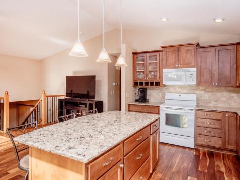 9385 Jasmine Avenue S Cottage Grove MN 55016