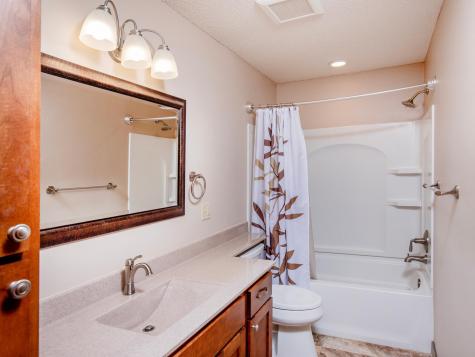 9385 Jasmine Avenue S Cottage Grove MN 55016