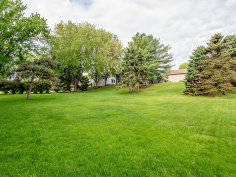 9385 Jasmine Avenue S Cottage Grove MN 55016