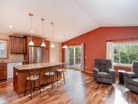 9385 Jasmine Avenue S Cottage Grove MN 55016