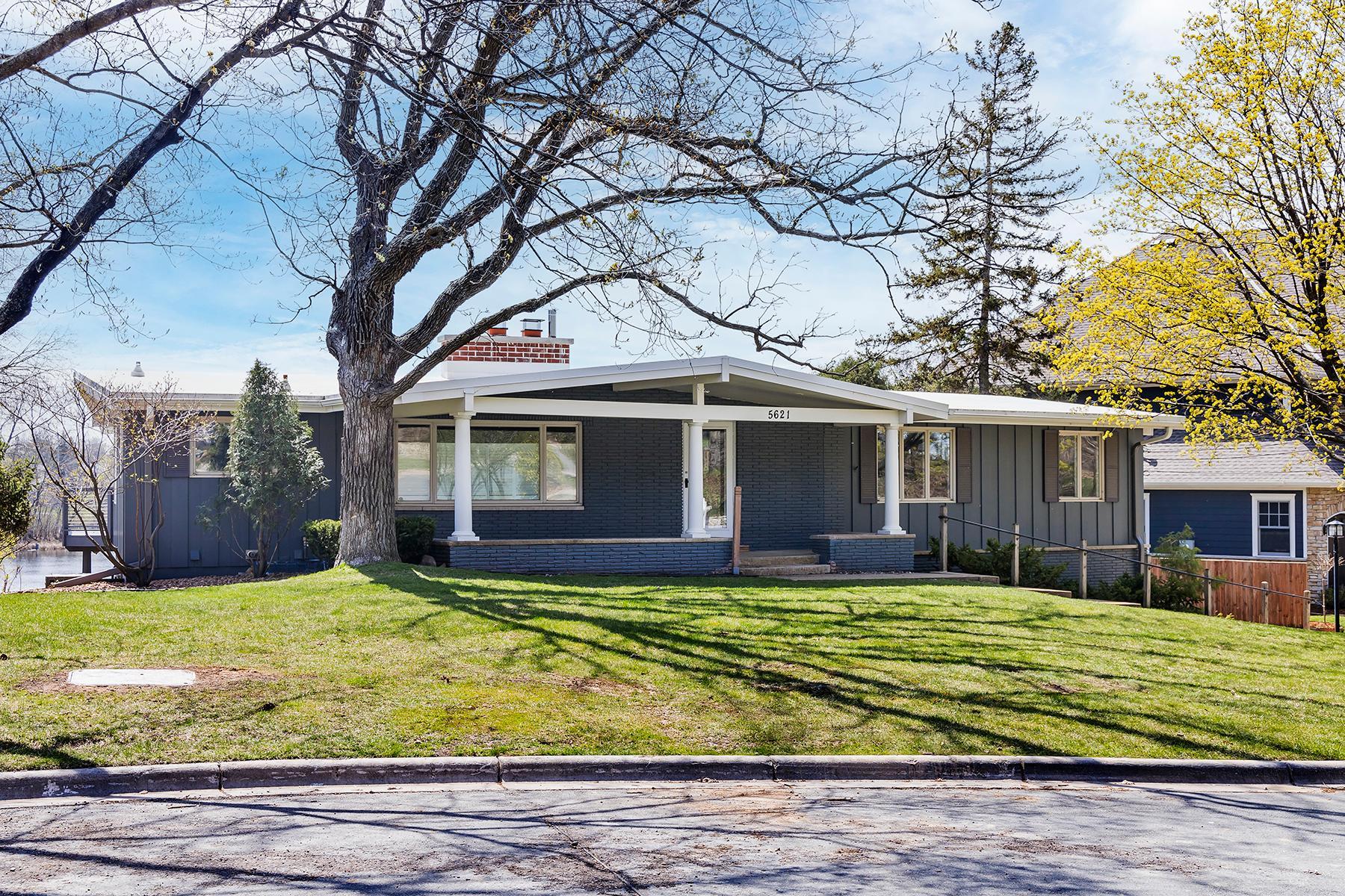 5621 Interlachen Circle Edina MN 55436