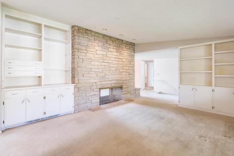 5621 Interlachen Circle Edina MN 55436