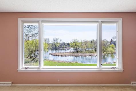 5621 Interlachen Circle Edina MN 55436