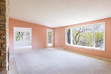 5621 Interlachen Circle Edina MN 55436