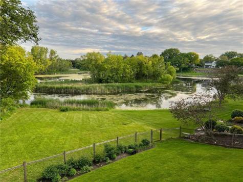 5621 Interlachen Circle Edina MN 55436