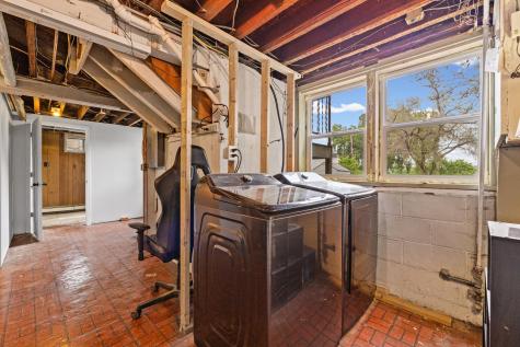 627 4th Avenue W Shakopee MN 55379