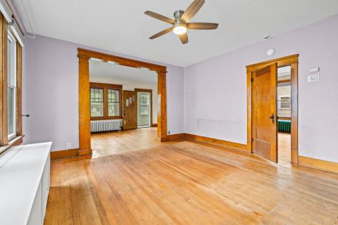 627 4th Avenue W Shakopee MN 55379