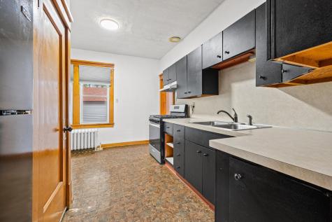 627 4th Avenue W Shakopee MN 55379