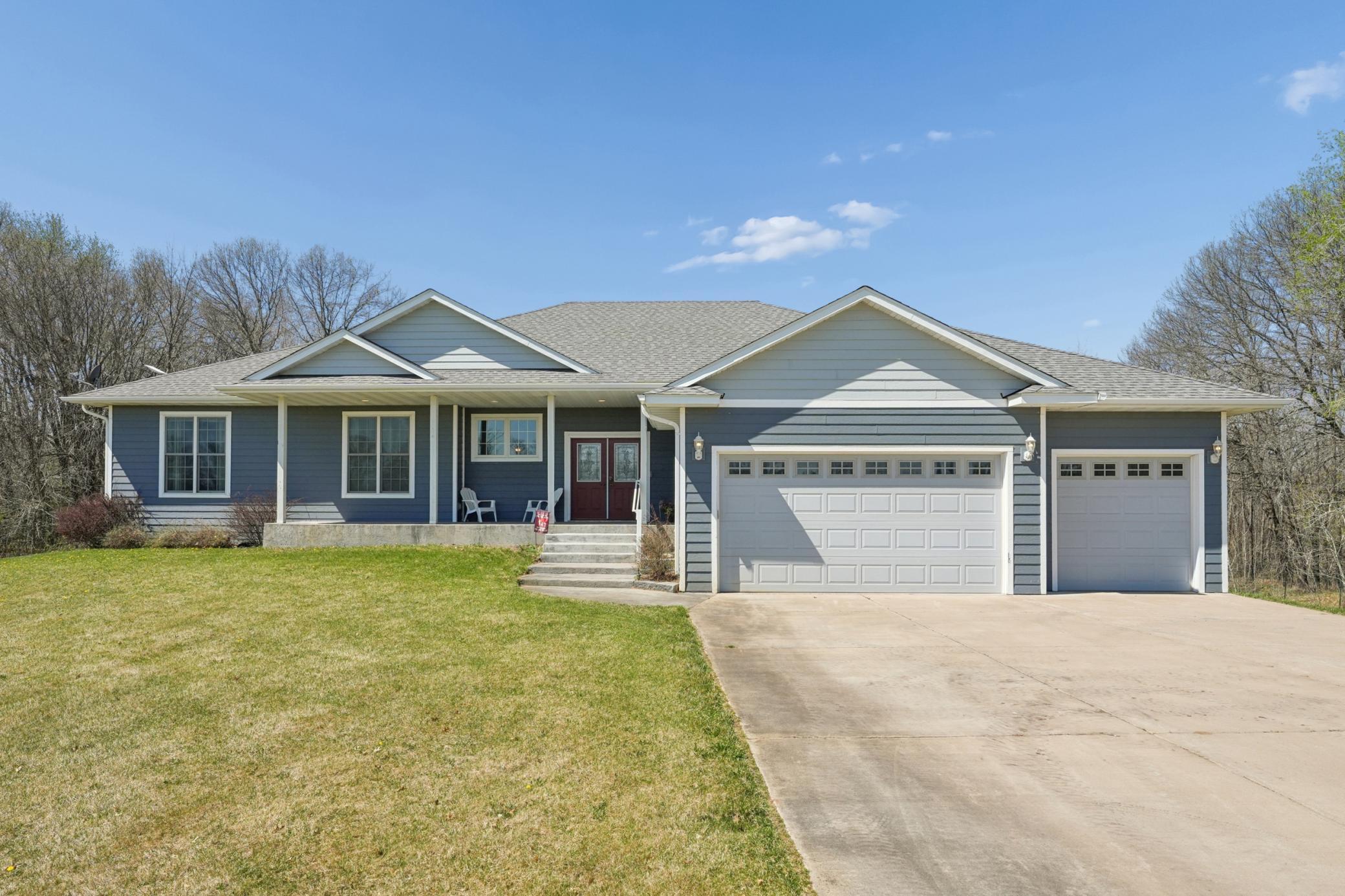21530 Nightingale Street NW Cedar MN 55011