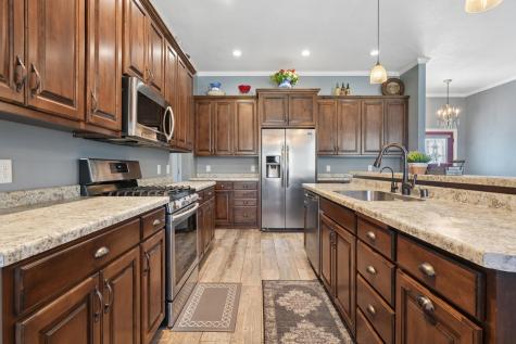 21530 Nightingale Street NW Cedar MN 55011