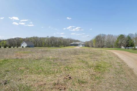 21530 Nightingale Street NW Cedar MN 55011