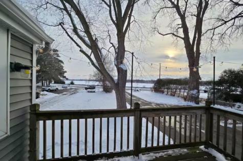 1844 E Shore Drive Maplewood MN 55109