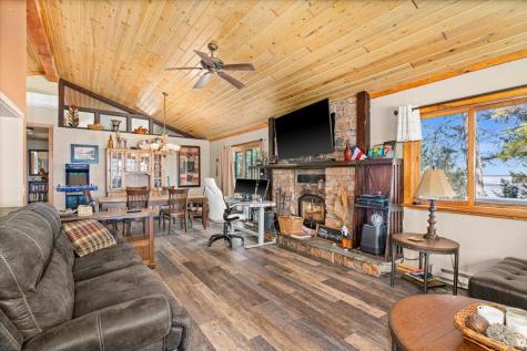 5177 1st Avenue Duluth MN 55803