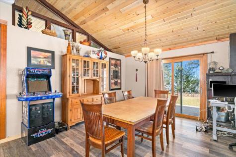 5177 1st Avenue Duluth MN 55803