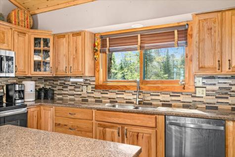 5177 1st Avenue Duluth MN 55803
