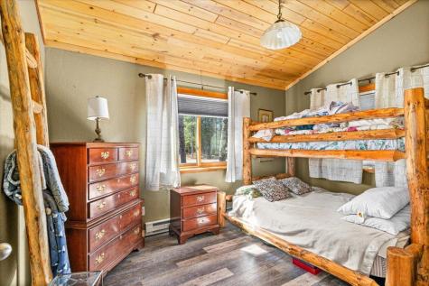 5177 1st Avenue Duluth MN 55803