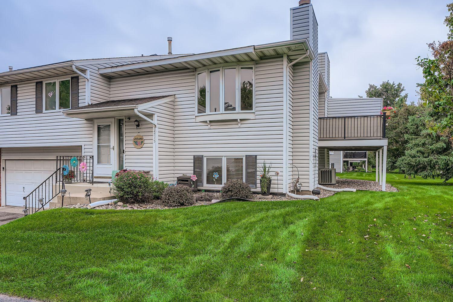 14715 Endicott Way Apple Valley MN 55124