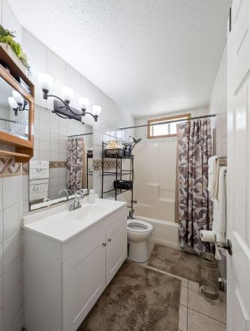 238 Pinewood Boulevard West Fargo ND 58078