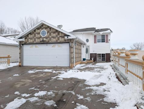 238 Pinewood Boulevard West Fargo ND 58078