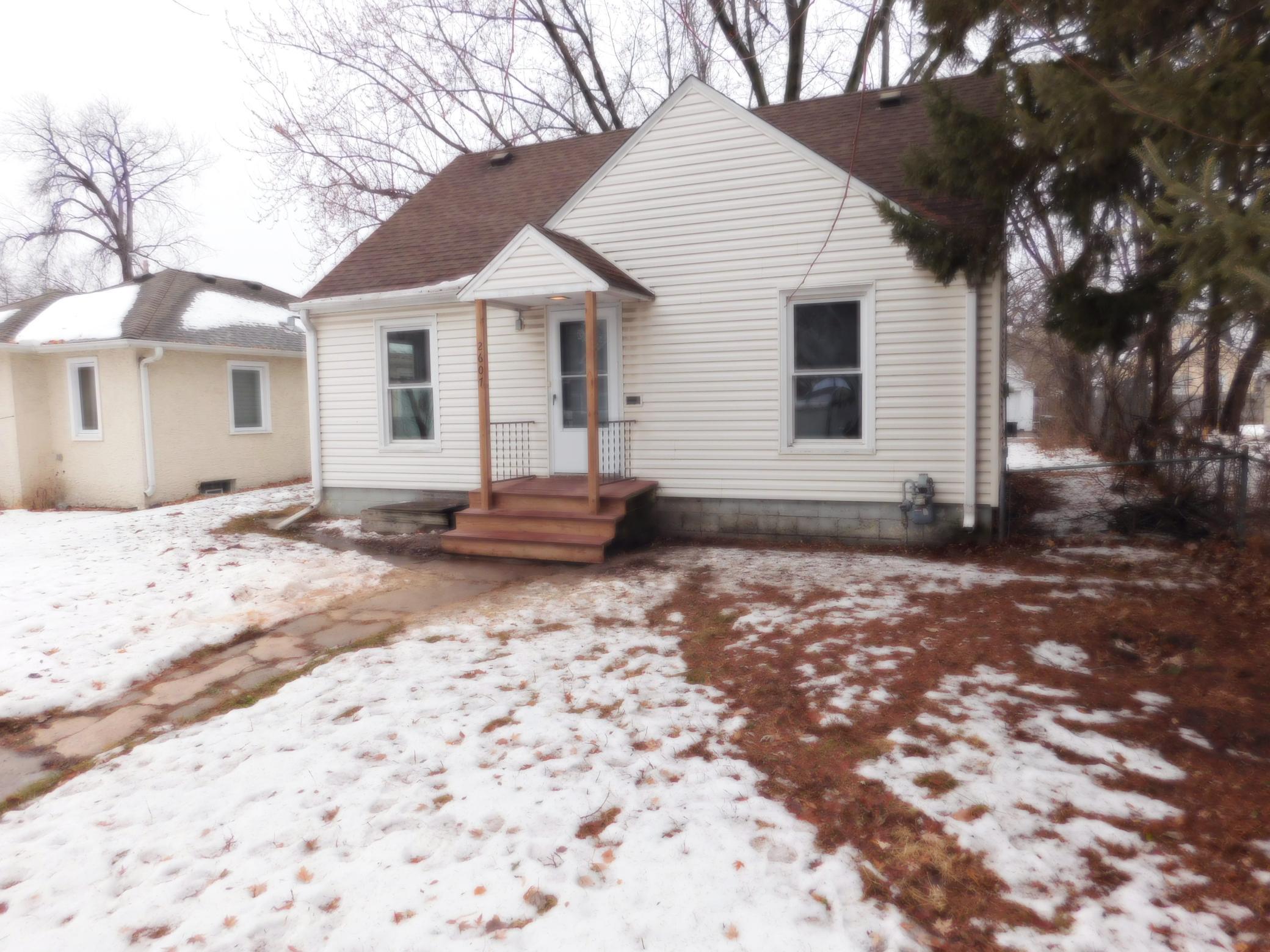 2607 Girard Avenue N Minneapolis MN 55411