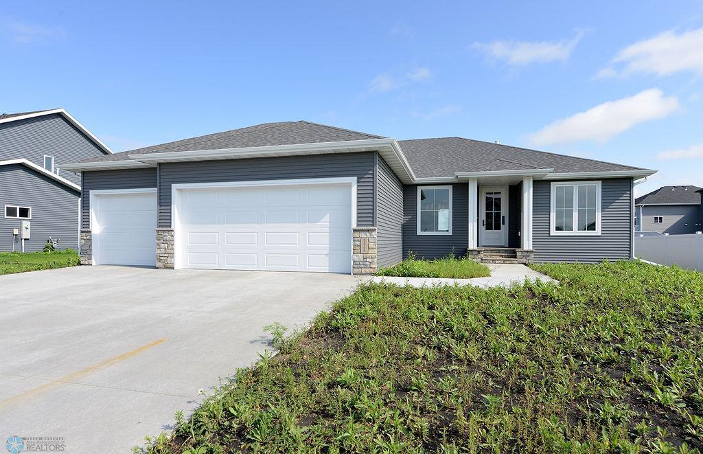 2665 69th Avenue S Fargo ND 58104