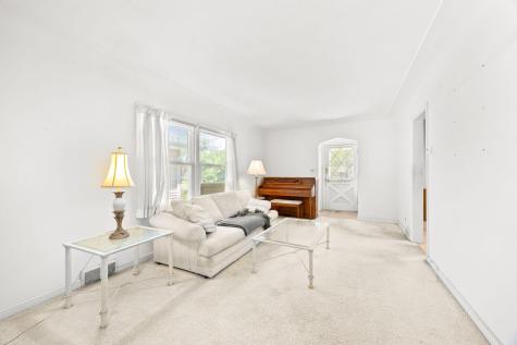 8218 Nicollet Avenue S Bloomington MN 55420