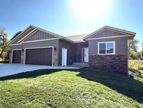 2804 Oak Lawn Drive Northfield MN 55057