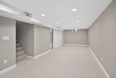 2043 Ramlow Place Saint Paul MN 55116