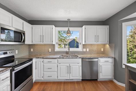 7785 Irvin Avenue S Cottage Grove MN 55016