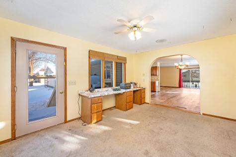 225 S 7th Avenue E Truman MN 56088