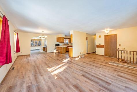 225 S 7th Avenue E Truman MN 56088