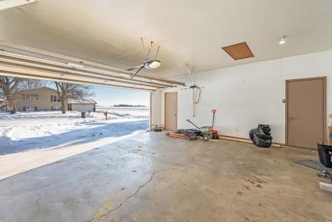 225 S 7th Avenue E Truman MN 56088