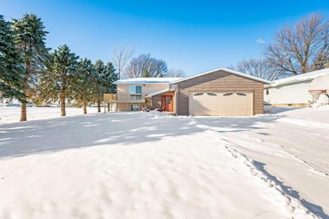 225 S 7th Avenue E Truman MN 56088
