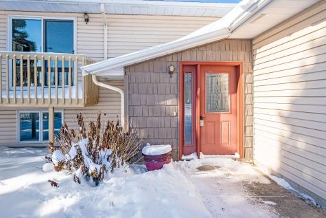 225 S 7th Avenue E Truman MN 56088