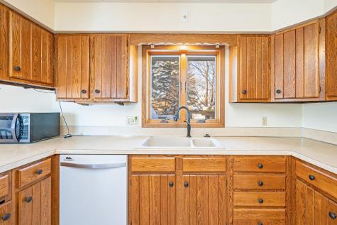225 S 7th Avenue E Truman MN 56088